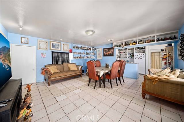 San Fernando, CA 91340,428 Fermoore Street