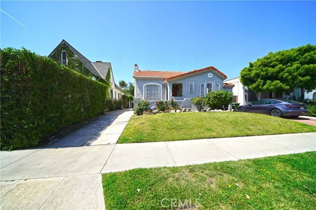 Los Angeles, CA 90036,517 N Mansfield Avenue