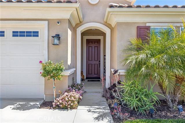 Saugus, CA 91350,19447 Maldonado Place