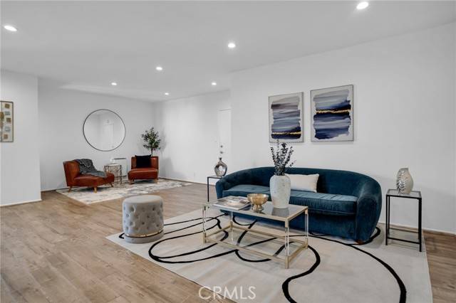 Encino, CA 91316,5403 Newcastle Avenue #60