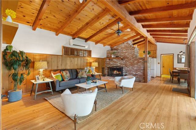 Sunland, CA 91040,9737 Shadow Island Drive
