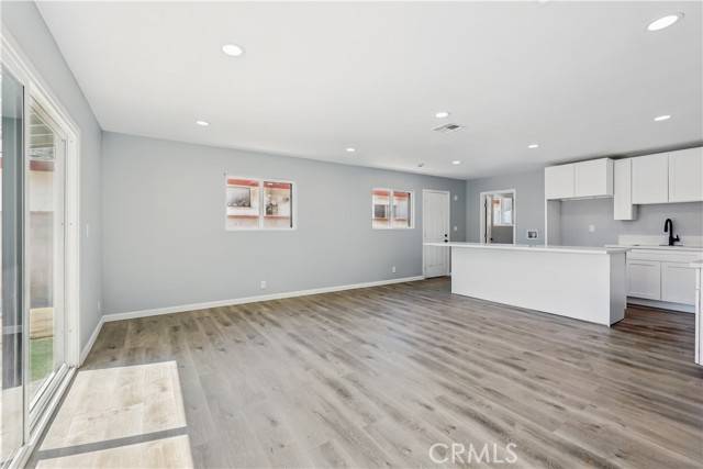 Lancaster, CA 93534,43820 Beech Avenue