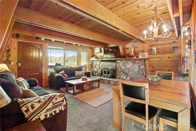 Big Bear Lake, CA 92315,1124 Club View Drive