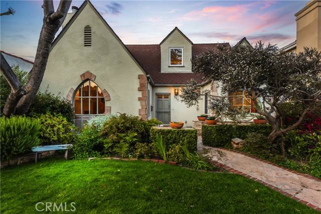 Santa Monica, CA 90402,549 15th Street
