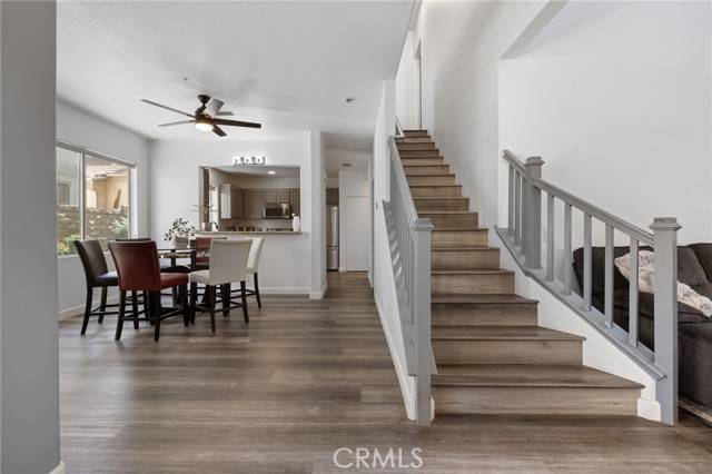 Simi Valley, CA 93065,1678 Larksberry Lane