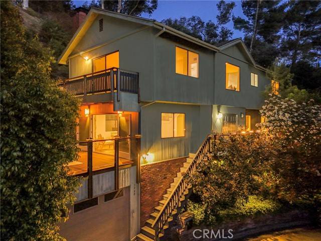 Sherman Oaks, CA 91423,3392 Coy Drive
