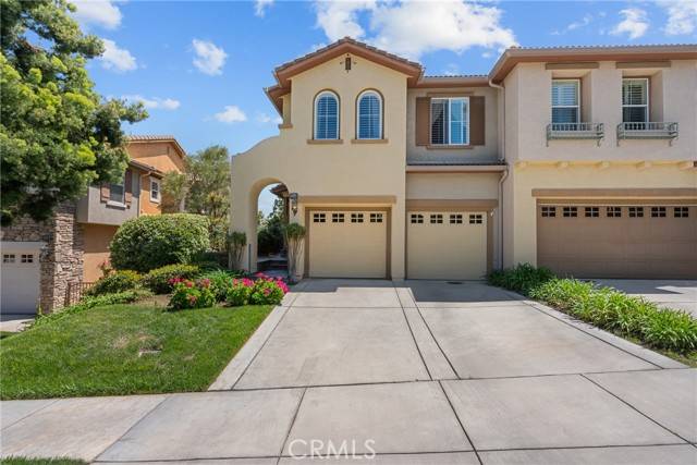 Valencia, CA 91381,25542 Via Ventana