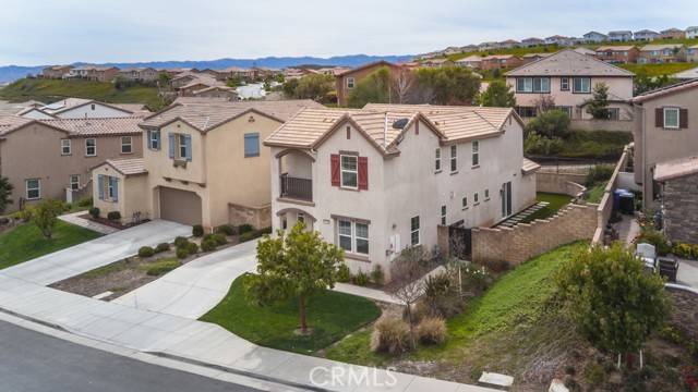 Valencia, CA 91354,29048 N West Hills Drive