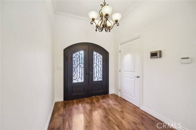 Van Nuys, CA 91401,13816 Bessemer Street