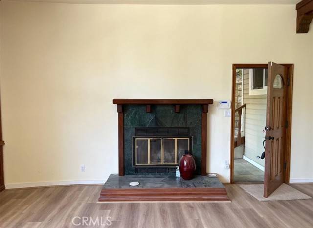 Woodland Hills, CA 91364,21184 Lopez Street