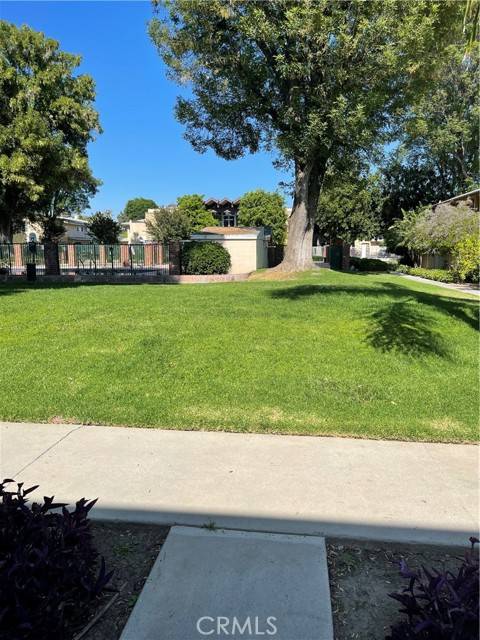 Reseda, CA 91335,8055 Canby Avenue #5