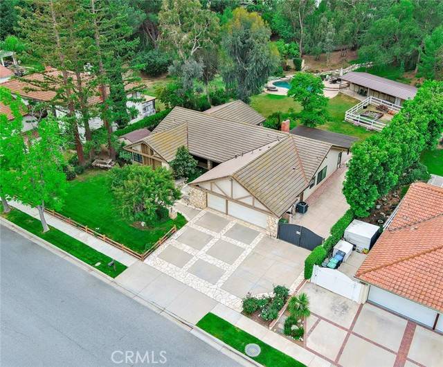 Simi Valley, CA 93065,690 Stonebrook Street