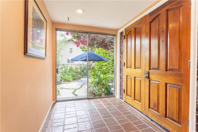 Granada Hills, CA 91344,10334 Louise Avenue