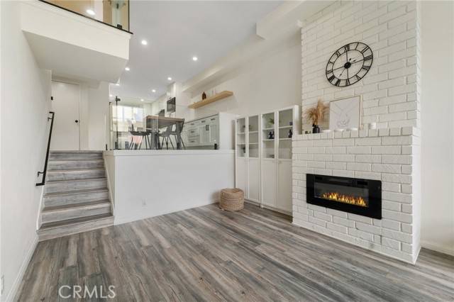 Encino, CA 91316,5409 Yarmouth Avenue #3