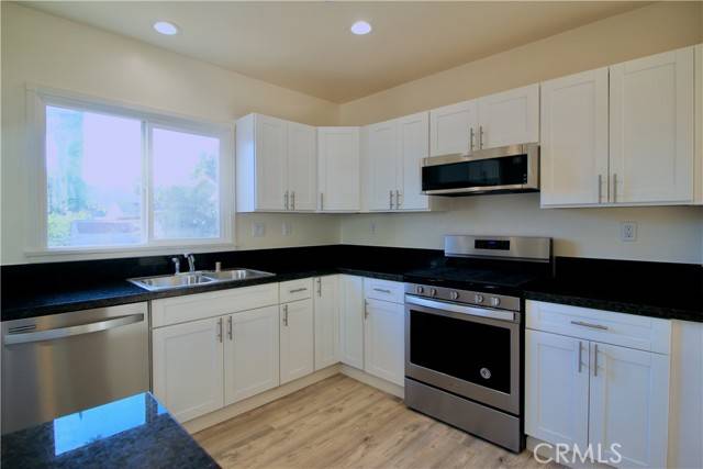 Chatsworth, CA 91311,10321 Jordan Avenue