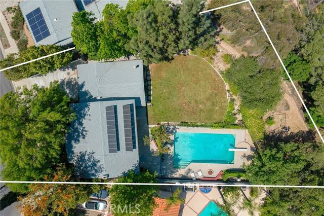 Woodland Hills, CA 91367,24245 Hatteras Street