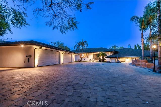 Woodland Hills, CA 91364,4854 Nomad Drive
