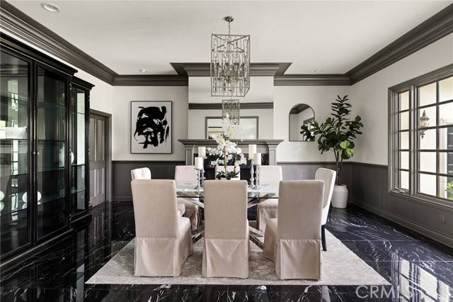 Tarzana, CA 91356,19218 Wells Drive