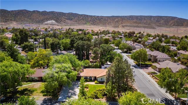 Lancaster, CA 93536,42077 Ivesgrove Drive