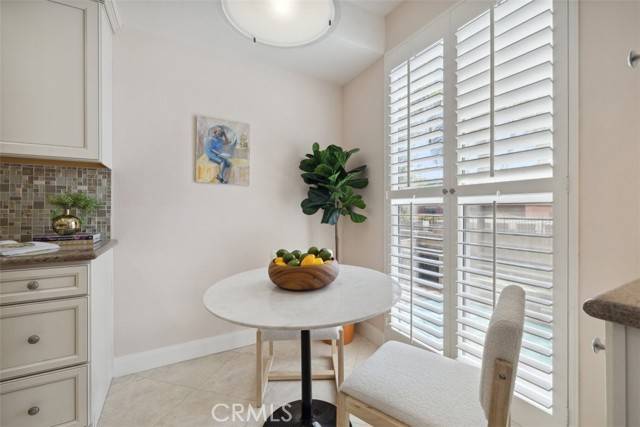 Encino, CA 91316,4949 Genesta Avenue #208