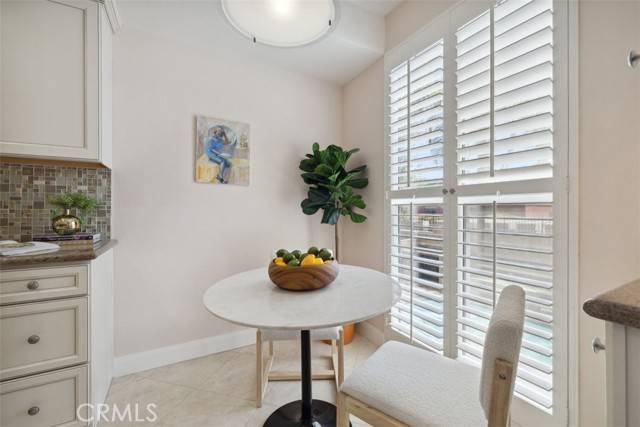 Encino, CA 91316,4949 Genesta Avenue #208
