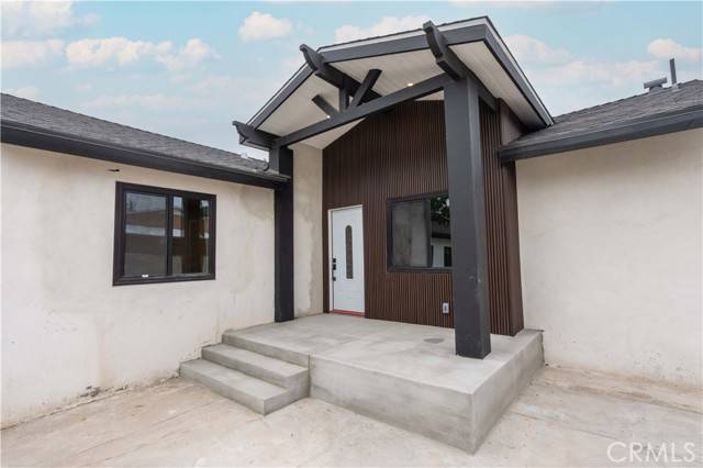 Winnetka, CA 91306,20239 Hartland Street