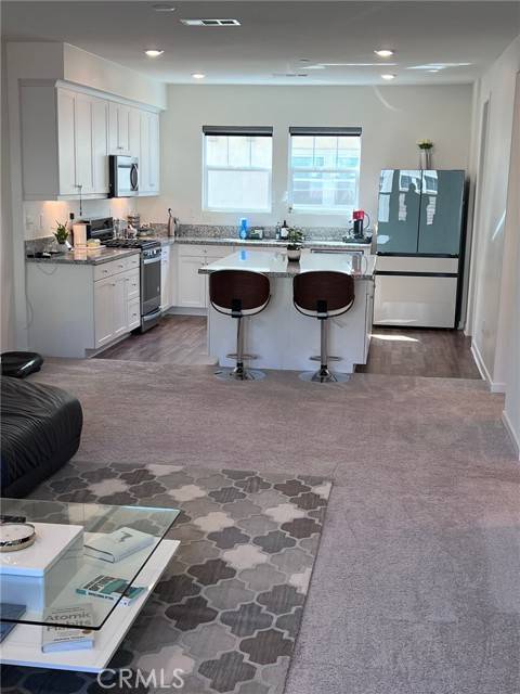 Fillmore, CA 93015,578 Apricot lane