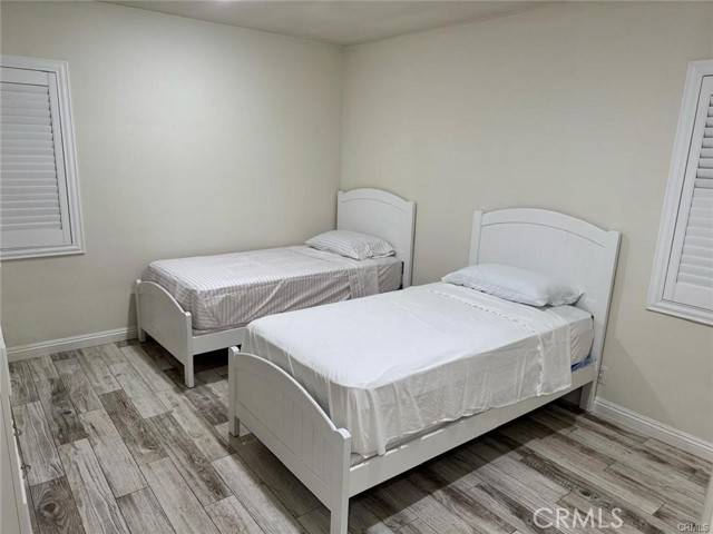 Reseda, CA 91335,19023 Cantlay Street