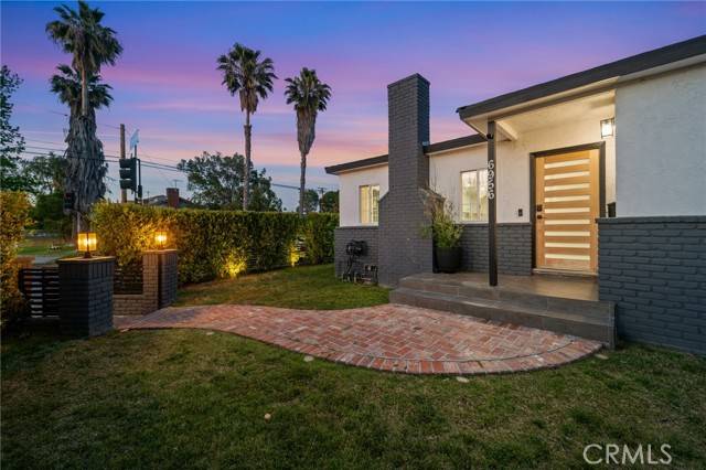 Reseda, CA 91335,6956 Corbin Avenue