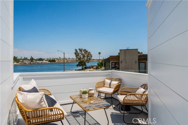 Long Beach, CA 90803,383 Marina Park Lane