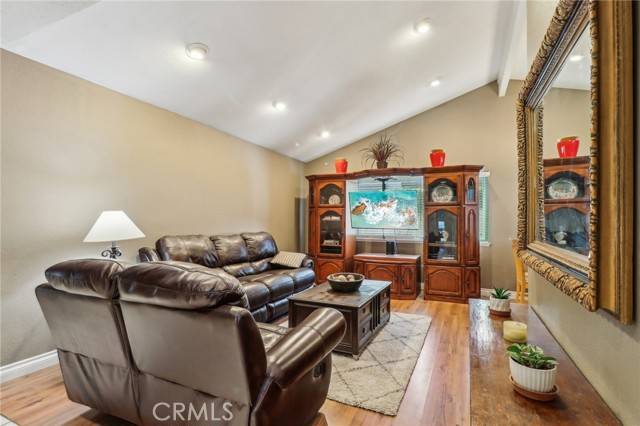 Saugus, CA 91350,20849 Canterwood Drive