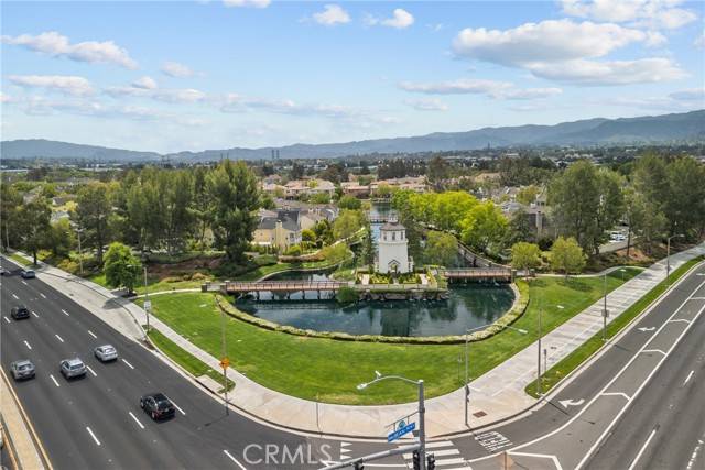 Valencia, CA 91355,27009 Channel Lane #8