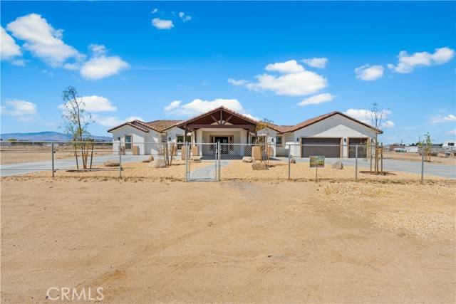 Lancaster, CA 93536,7117 Avenue A-4