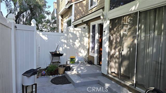 San Fernando, CA 91340,1921 Glenoaks Boulevard #196