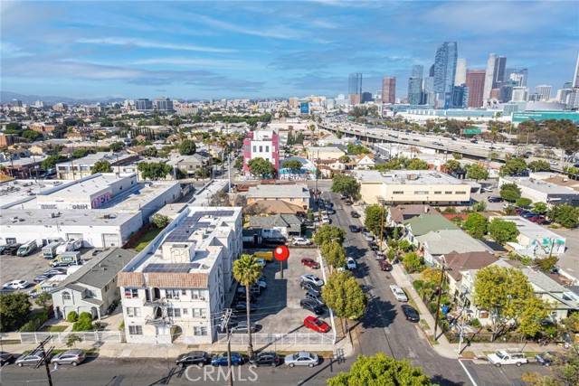 Los Angeles, CA 90015,907 W 17th
