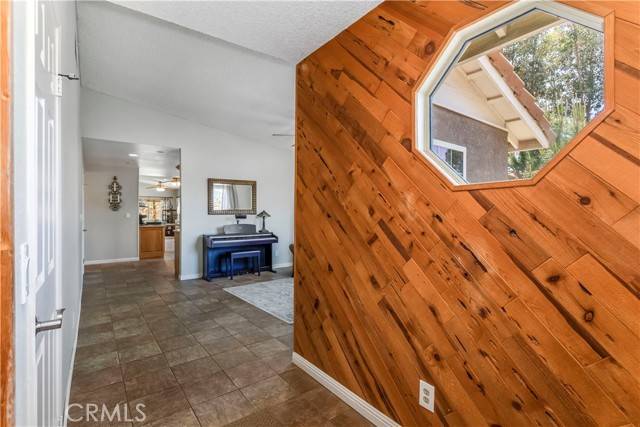 Acton, CA 93510,33660 White Feather Road