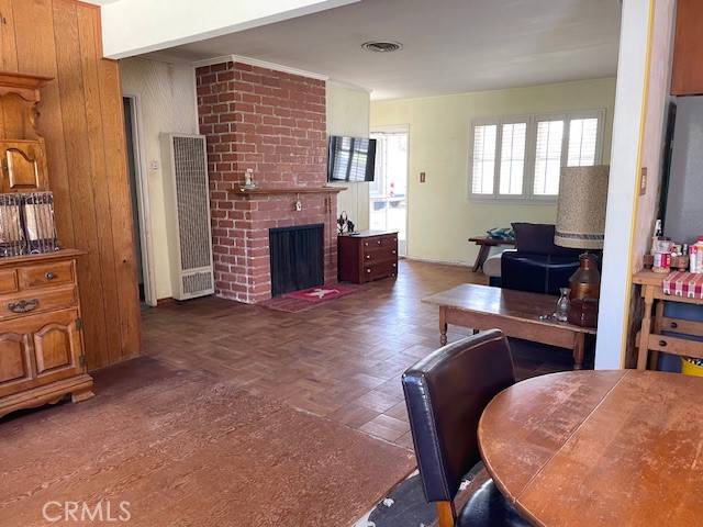 Northridge, CA 91325,17437 Hemmingway Street