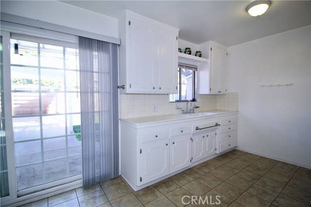 San Fernando, CA 91340,11126 Laurel Canyon Boulevard