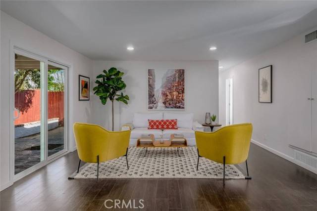 West Hills, CA 91307,6919 Platt Avenue