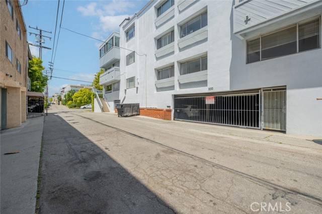 Santa Monica, CA 90403,930 California Avenue #105