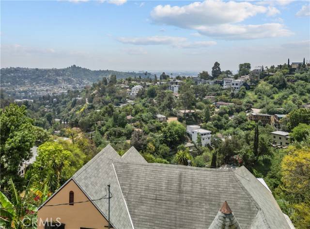 Los Angeles, CA 90065,641 Sunnyhill Drive