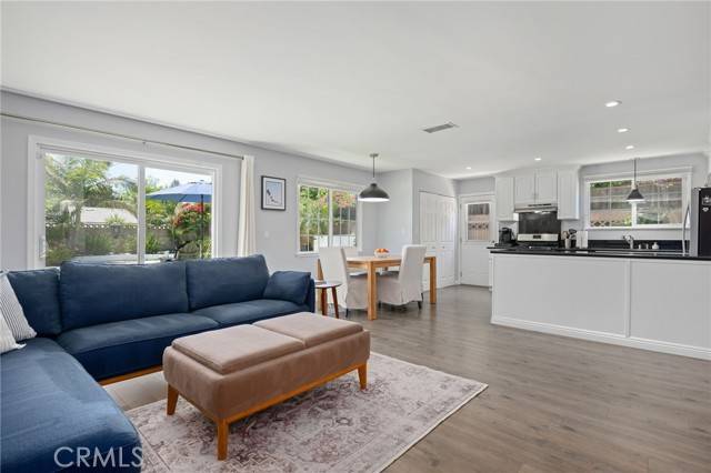 West Hills, CA 91307,23726 Kittridge Street