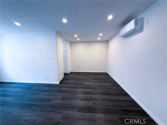 Glendale, CA 91205,525 Fischer Street #4