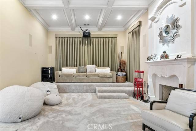 Calabasas, CA 91302,5497 Amber Circle