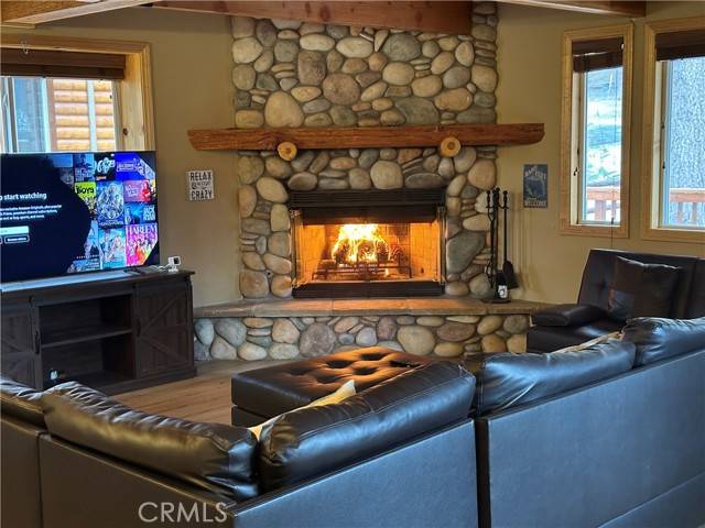 Big Bear Lake, CA 92315,43632 Shasta Road