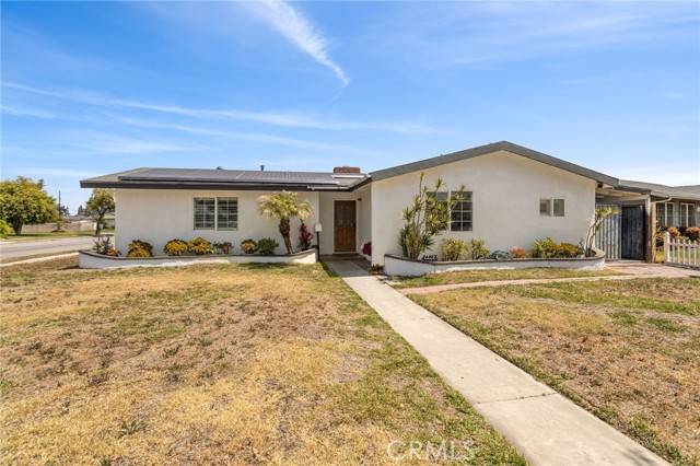 Buena Park, CA 90620,8142 San Huerta Circle