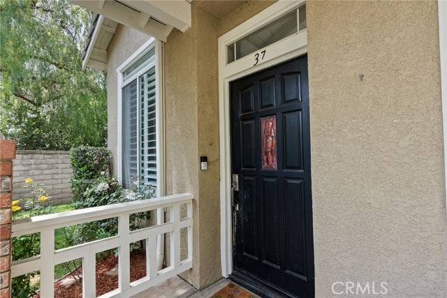 Valencia, CA 91354,27017 Big Rapids #37