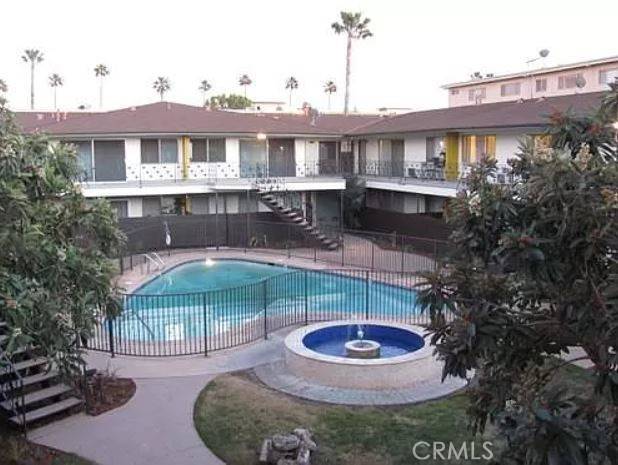 Encino, CA 91316,5168 Yarmouth