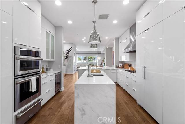 Malibu, CA 90265,22065 Pacific Coast Hwy #3