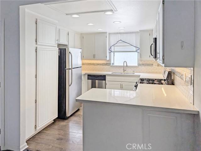 Canyon Country, CA 91351,26770 Claudette Street #408